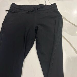 Lululemon joggers